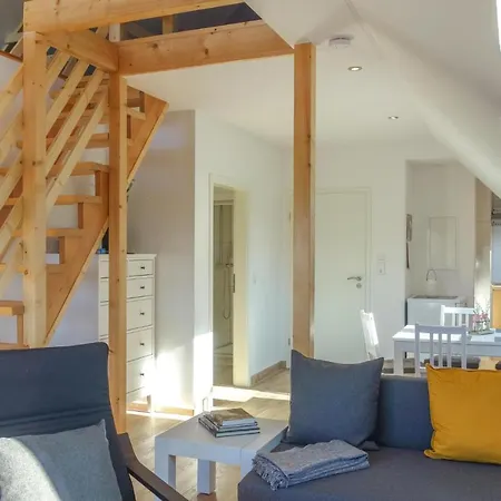 2 Bedroom Awesome In Apartment