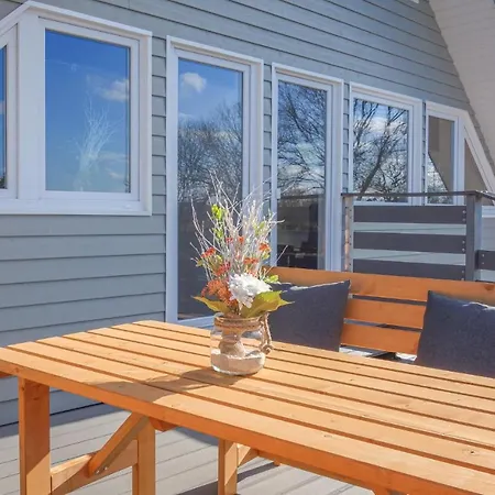 2 Bedroom Awesome In * Loxstedt