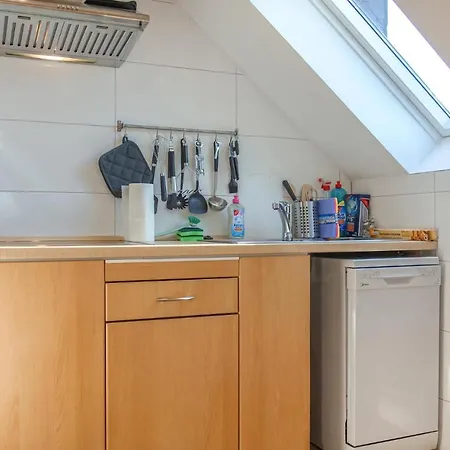 2 Bedroom Awesome In *