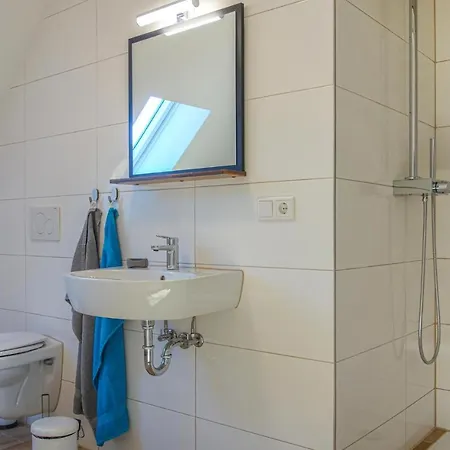 2 Bedroom Awesome In Loxstedt